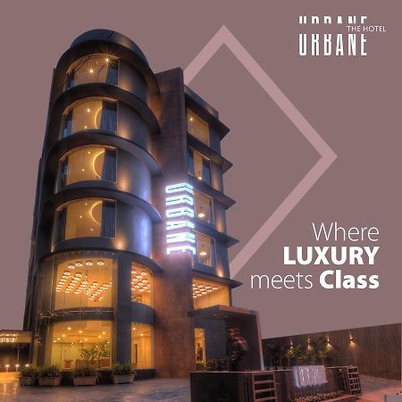 Urbane The Hotel Αχμπανταμπάντ Εξωτερικό φωτογραφία